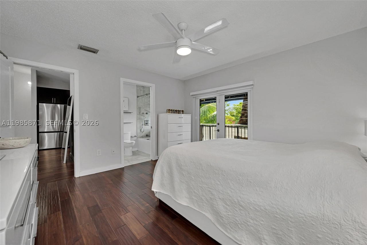 Real estate property located at 7110 173rd Dr #108, Miami-dade, Lago Del Rey Condo, Hialeah, FL