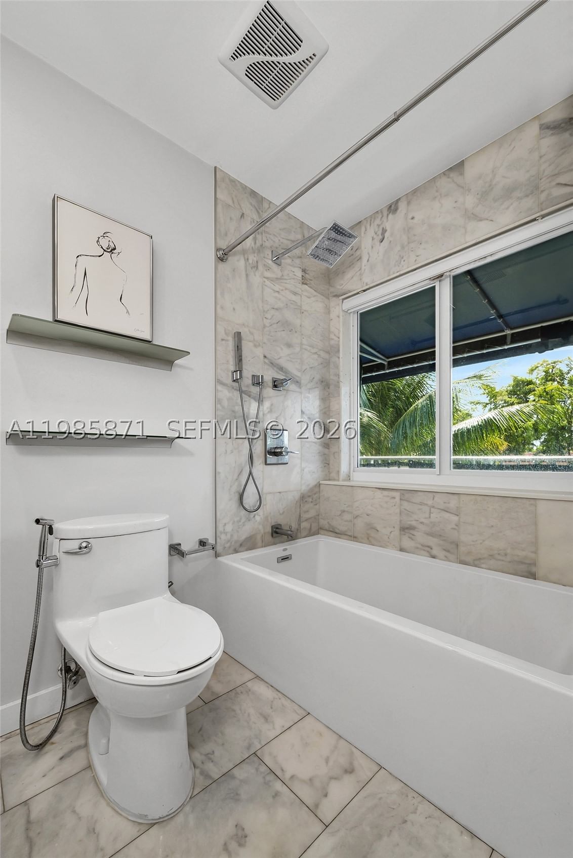 Real estate property located at 7110 173rd Dr #108, Miami-dade, Lago Del Rey Condo, Hialeah, FL