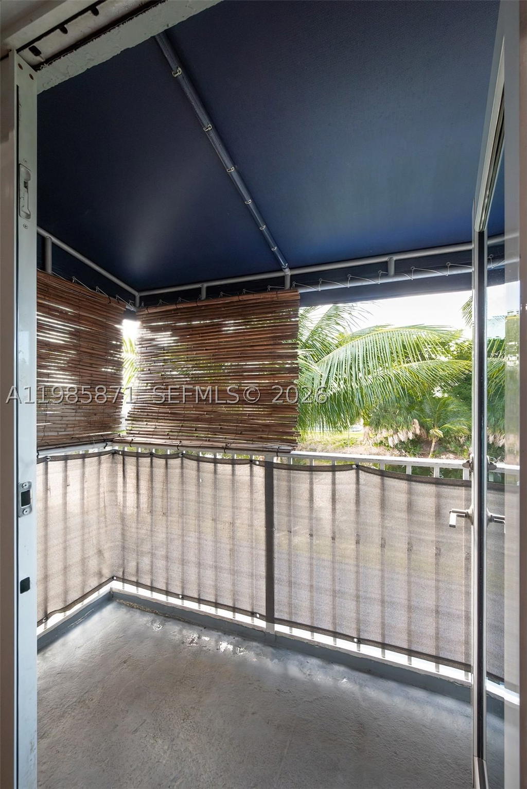 Real estate property located at 7110 173rd Dr #108, Miami-dade, Lago Del Rey Condo, Hialeah, FL