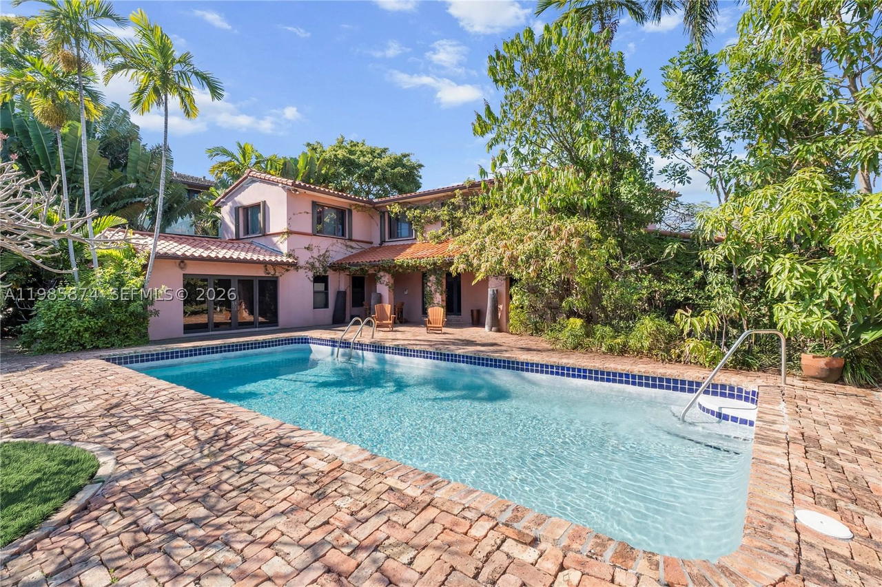 Real estate property located at 3310 Garden Ave, Miami-dade, Garden Sub Amd Pl, Miami Beach, FL