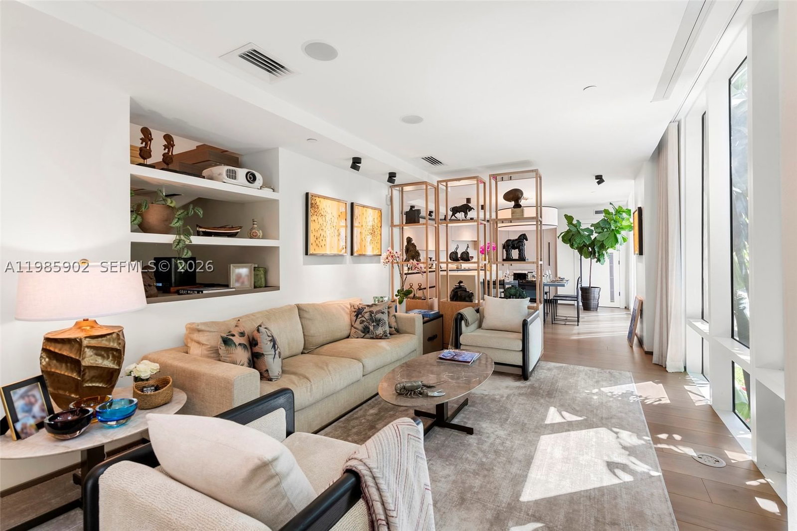 Real estate property located at 601 27 TH104, Miami-dade, The Crimson Condo, Miami, FL