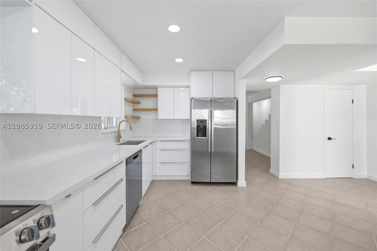 Real estate property located at 5251 6th St, Miami-dade, Hazelton Park, Miami, FL