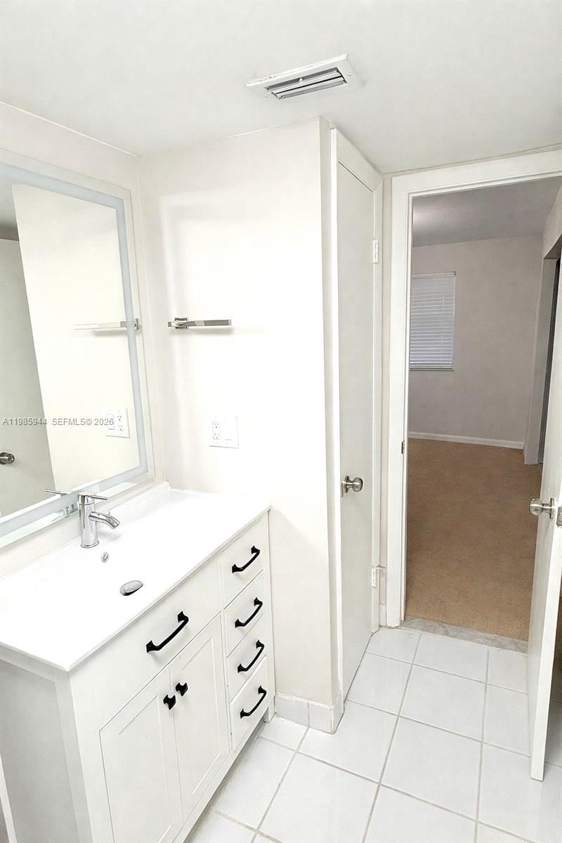 Real estate property located at 7830 33rd St #308, Broward, Halstead Apts Condo, Davie, FL