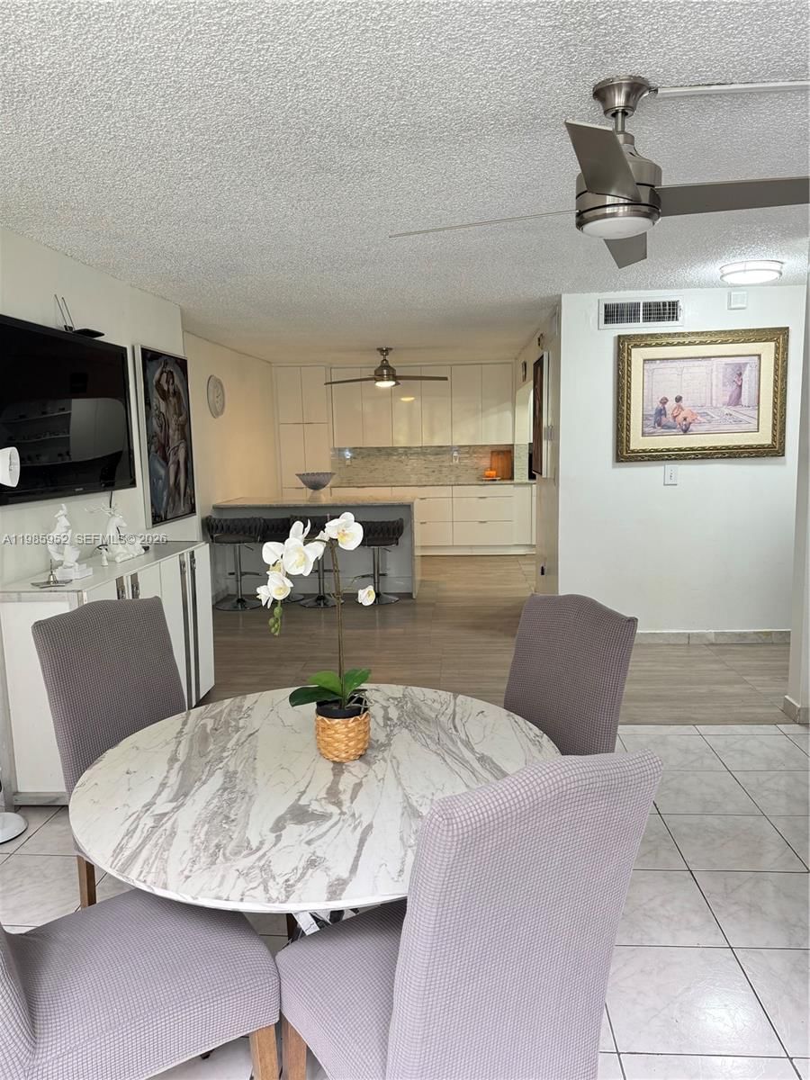 Real estate property located at 6901 147th Ave #2E, Miami-dade, Sovereigns Condo, Miami, FL
