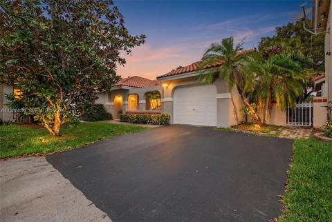 Real estate property located at 1495 Garden Rd, Broward, Country Isles Garden Home, Weston, FL