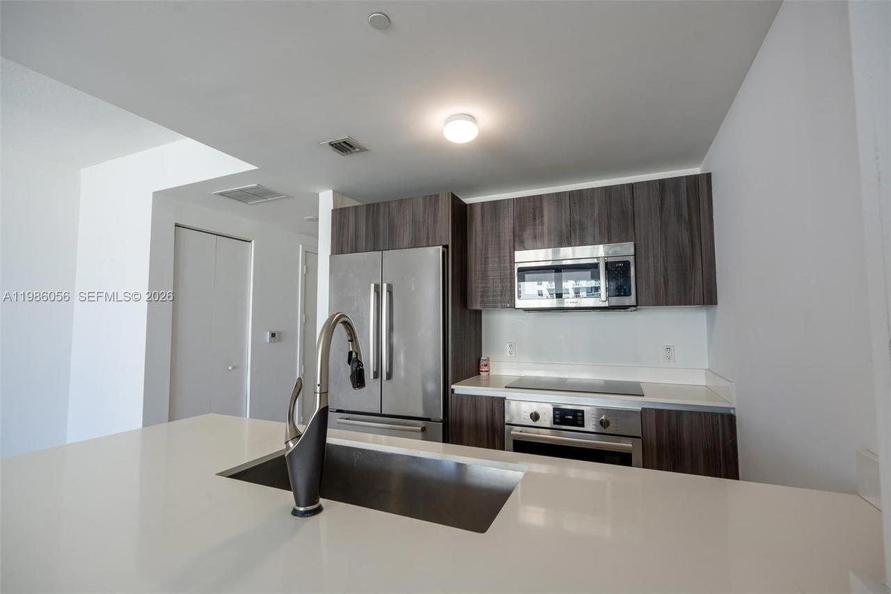 Real estate property located at 488 18th St #4605, Miami-dade, Aria On The Bay Condo, Miami, FL