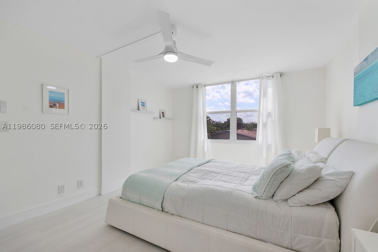 Real estate property located at 109 Royal Park Dr #2F, Broward, Royal Park Condo, Oakland Park, FL