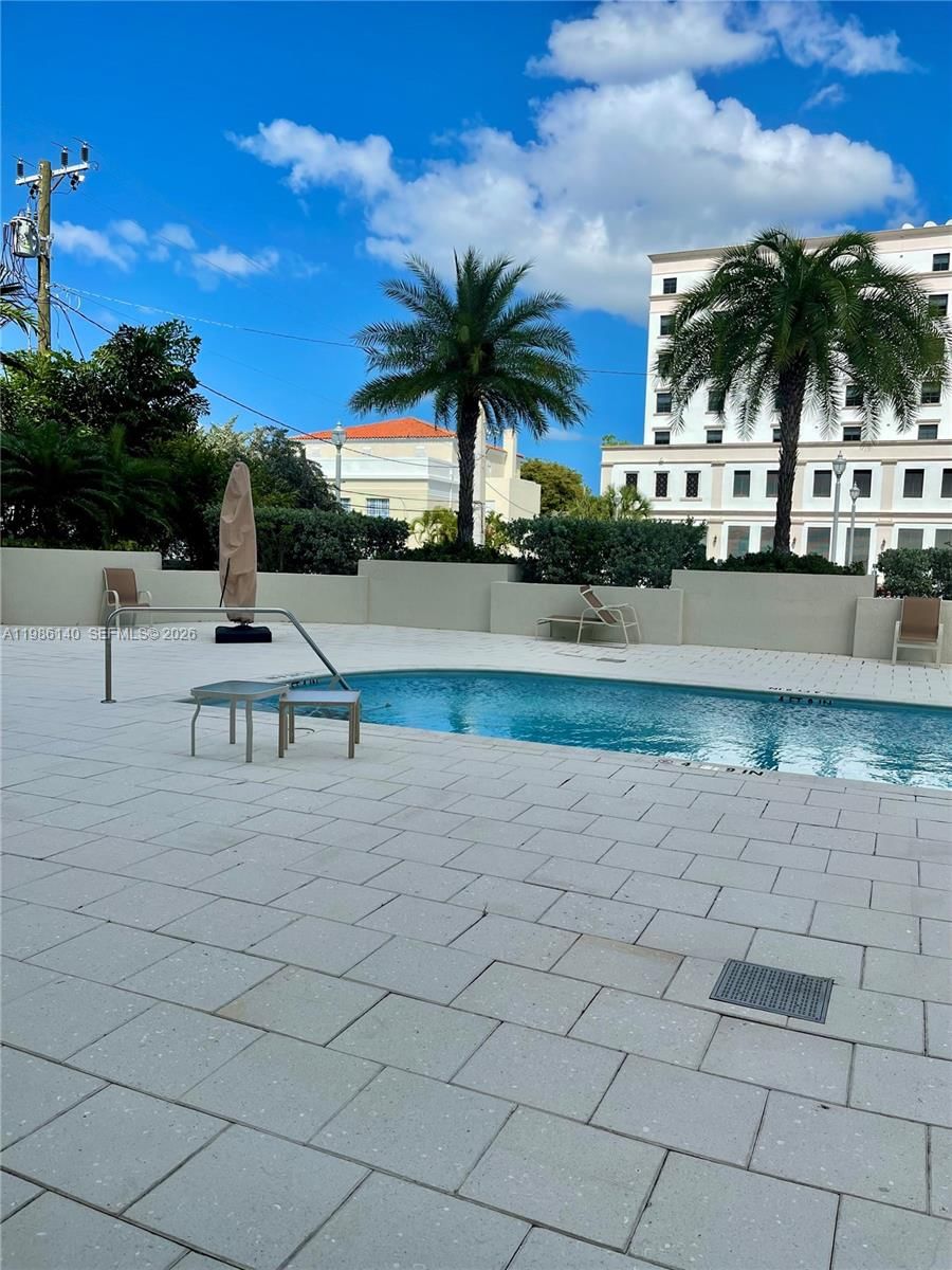 Real estate property located at 441 Valencia Ave #803, Miami-dade, Gables Laroc Condo, Coral Gables, FL