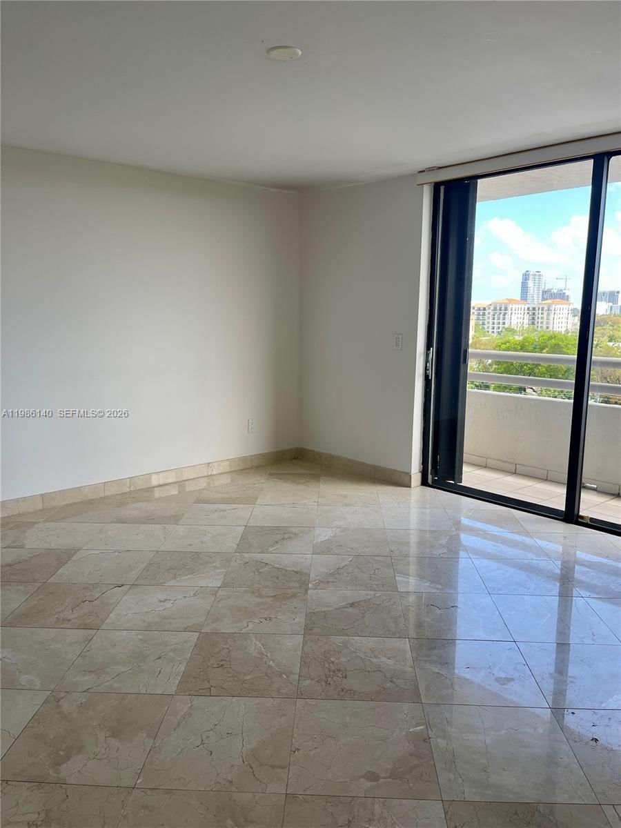 Real estate property located at 441 Valencia Ave #803, Miami-dade, Gables Laroc Condo, Coral Gables, FL