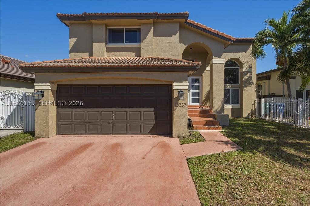 Real estate property located at 13237 11th St, Miami-dade, Shoma Homes At Tamiami Ii, Miami, FL