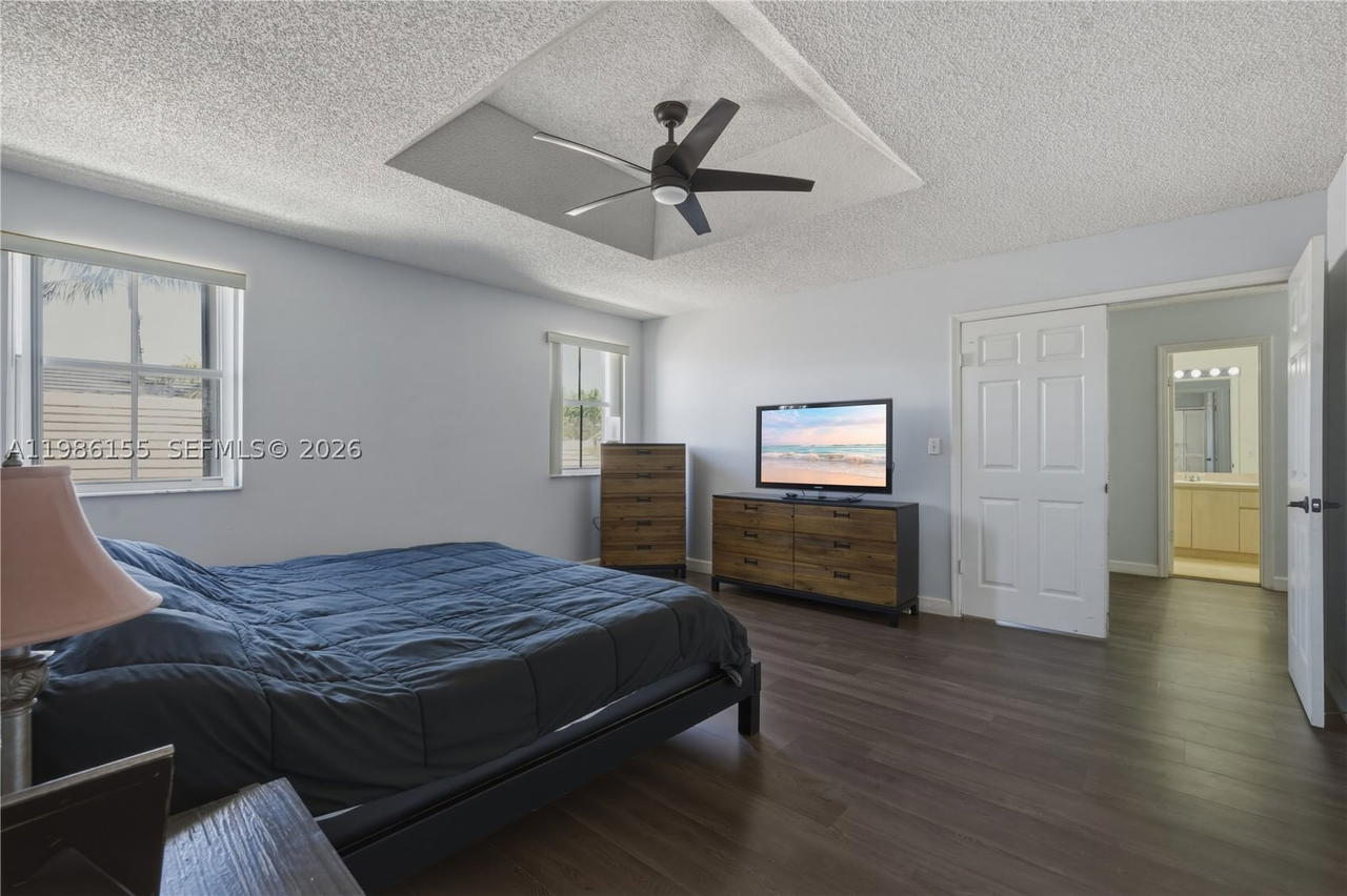 Real estate property located at 13237 11th St, Miami-dade, Shoma Homes At Tamiami Ii, Miami, FL