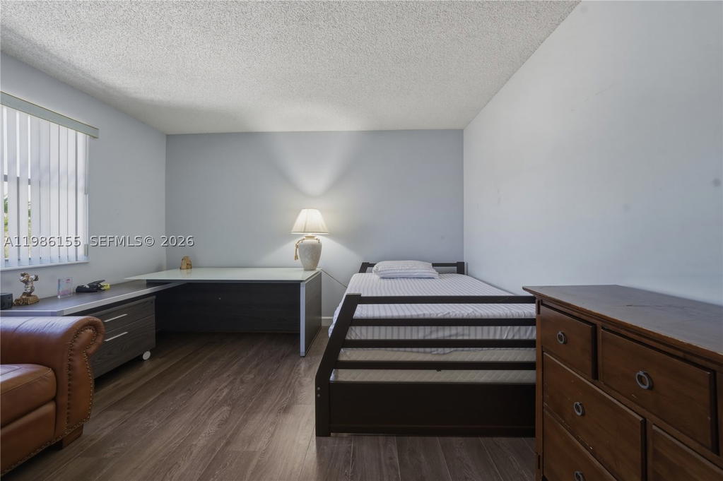 Real estate property located at 13237 11th St, Miami-dade, Shoma Homes At Tamiami Ii, Miami, FL