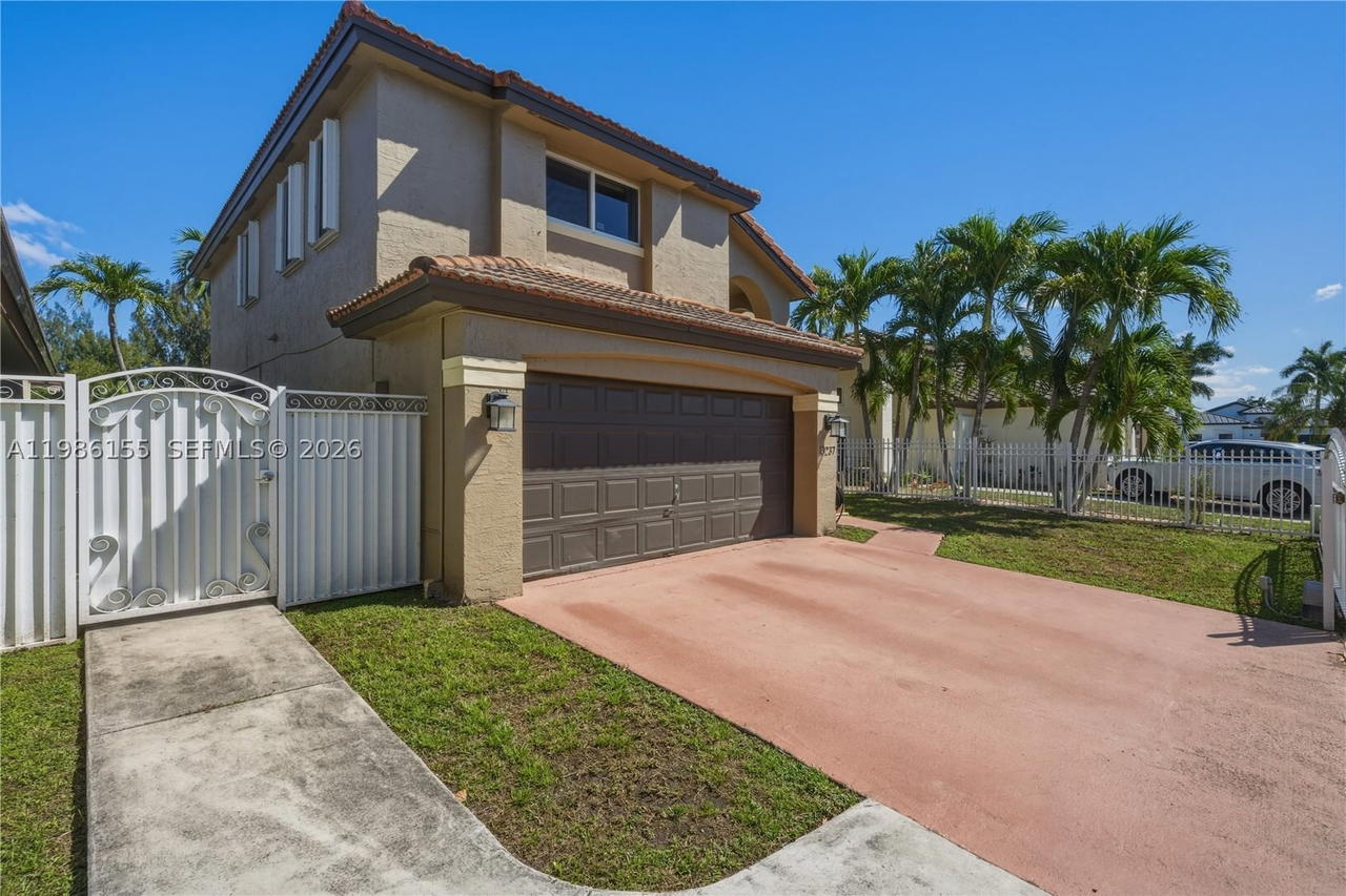 Real estate property located at 13237 11th St, Miami-dade, Shoma Homes At Tamiami Ii, Miami, FL