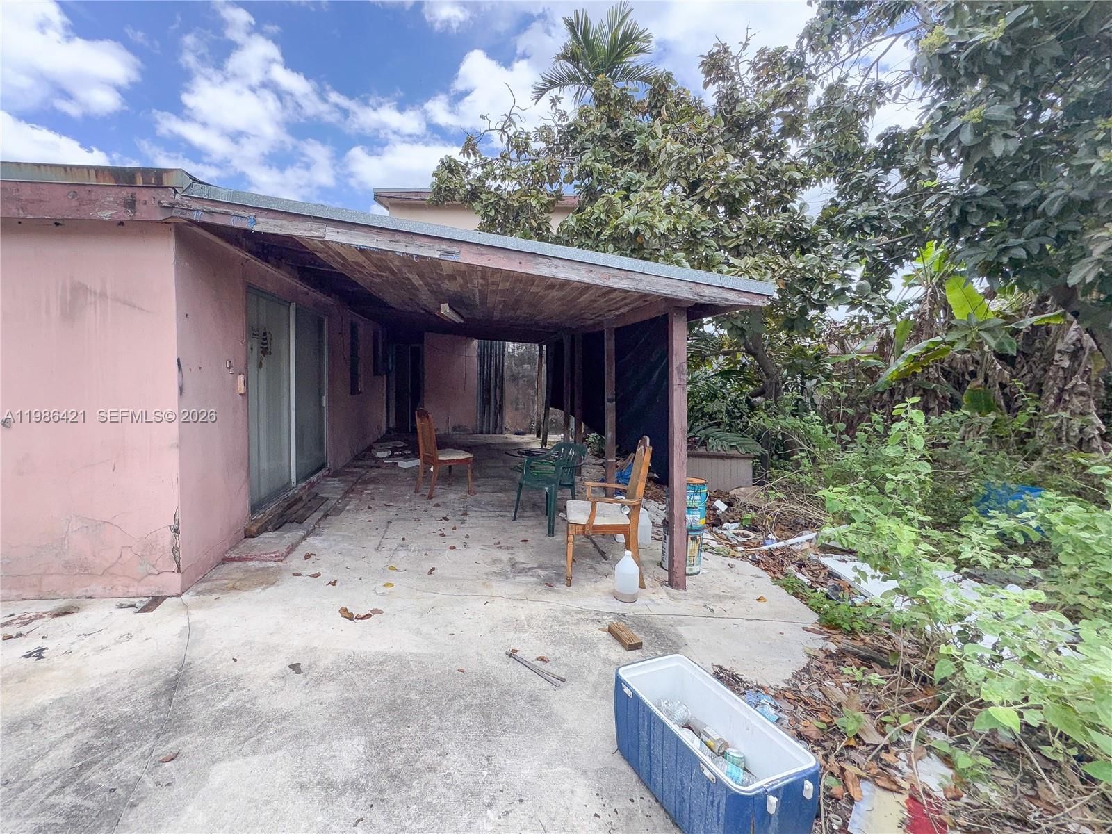 Real estate property located at 11430 41st Ter, Miami-dade, Westwood Lake, Miami, FL