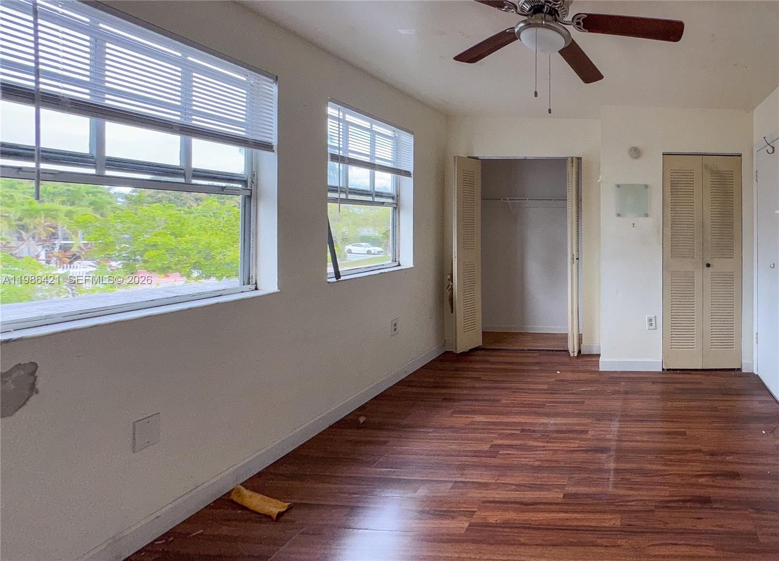 Real estate property located at 11430 41st Ter, Miami-dade, Westwood Lake, Miami, FL