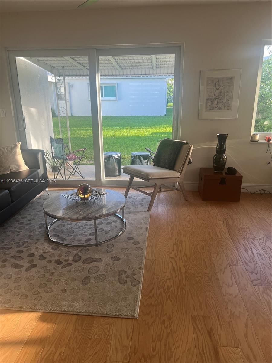 Real estate property located at 8221 14th St, Broward, Lauderdale West 2 Sec, Plantation, FL