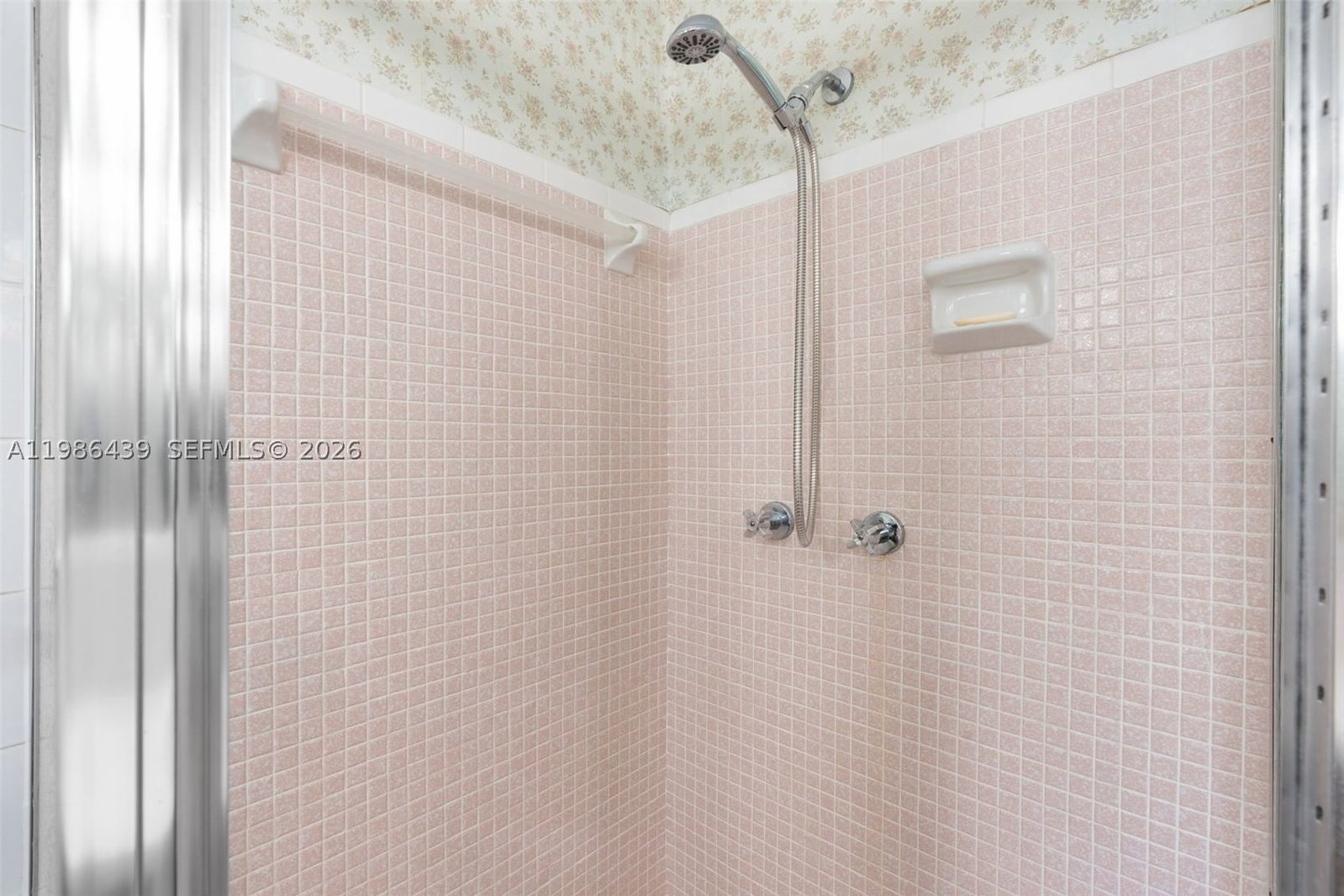 Real estate property located at 815 50th Ter, Broward, Oakland Hills 5 Sec, Margate, FL