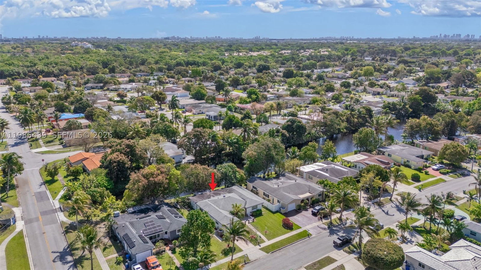 Real estate property located at 815 50th Ter, Broward, Oakland Hills 5 Sec, Margate, FL