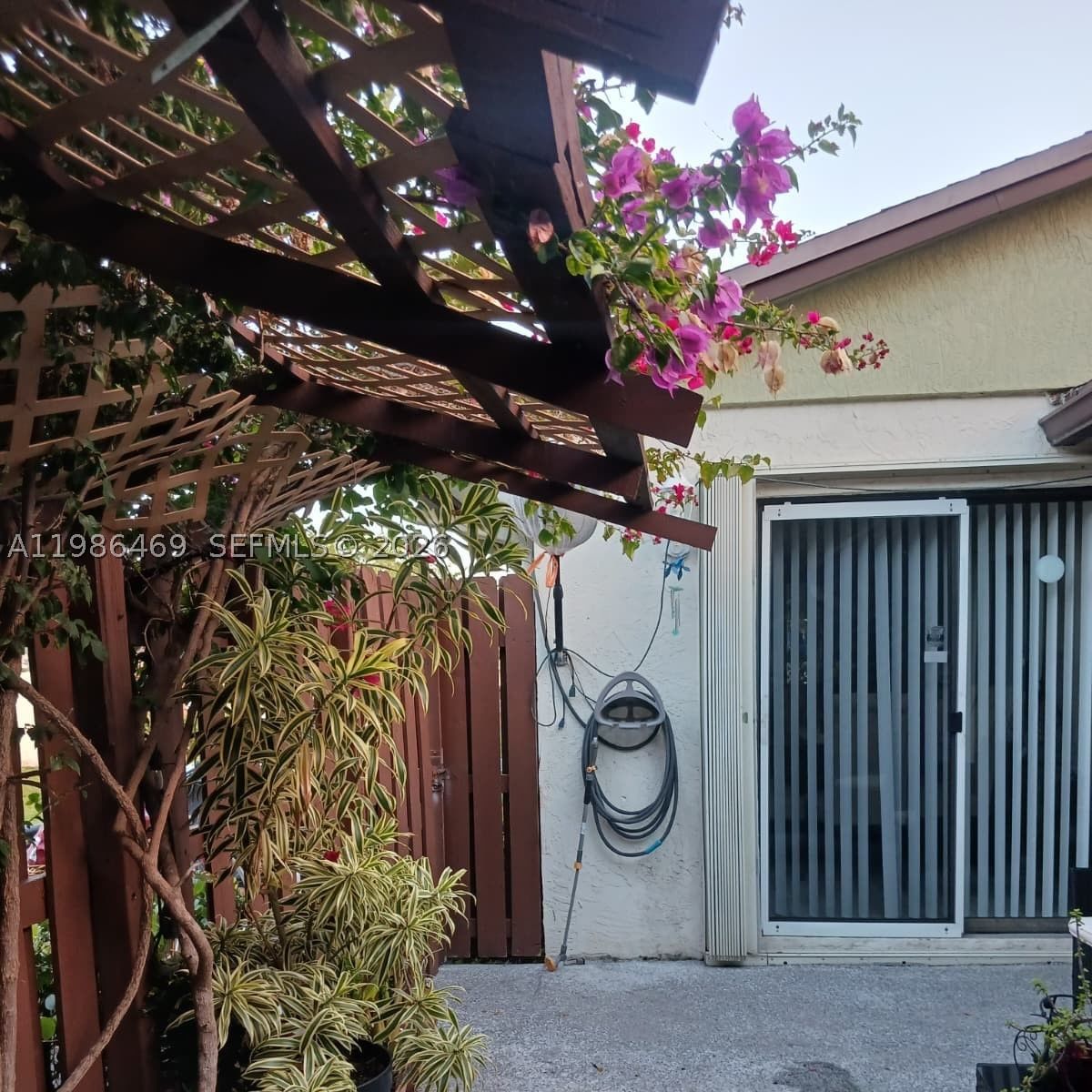 Real estate property located at 3815 Coco Loba Ln, Palm Beach, Oakwood Ii, Boynton Beach, FL