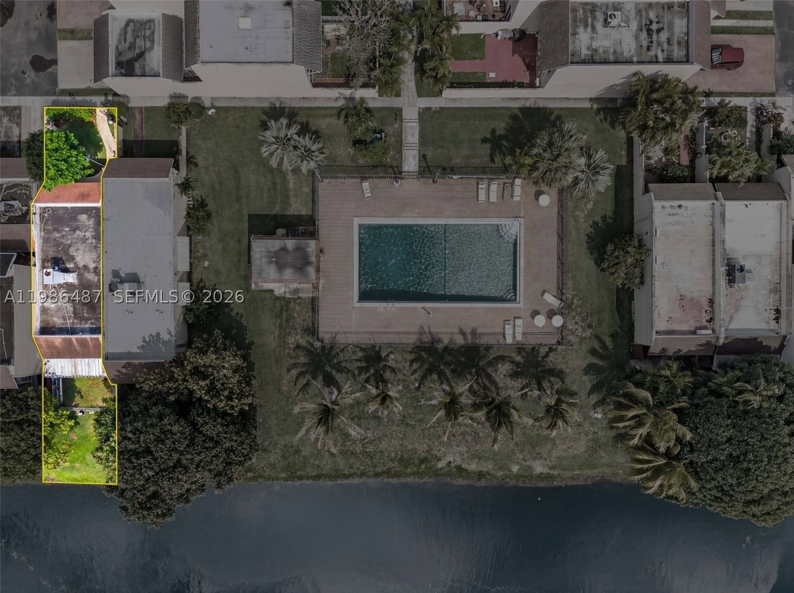 Real estate property located at 8616 103rd Ave, Miami-dade, Sunset Park Town Houses, Miami, FL