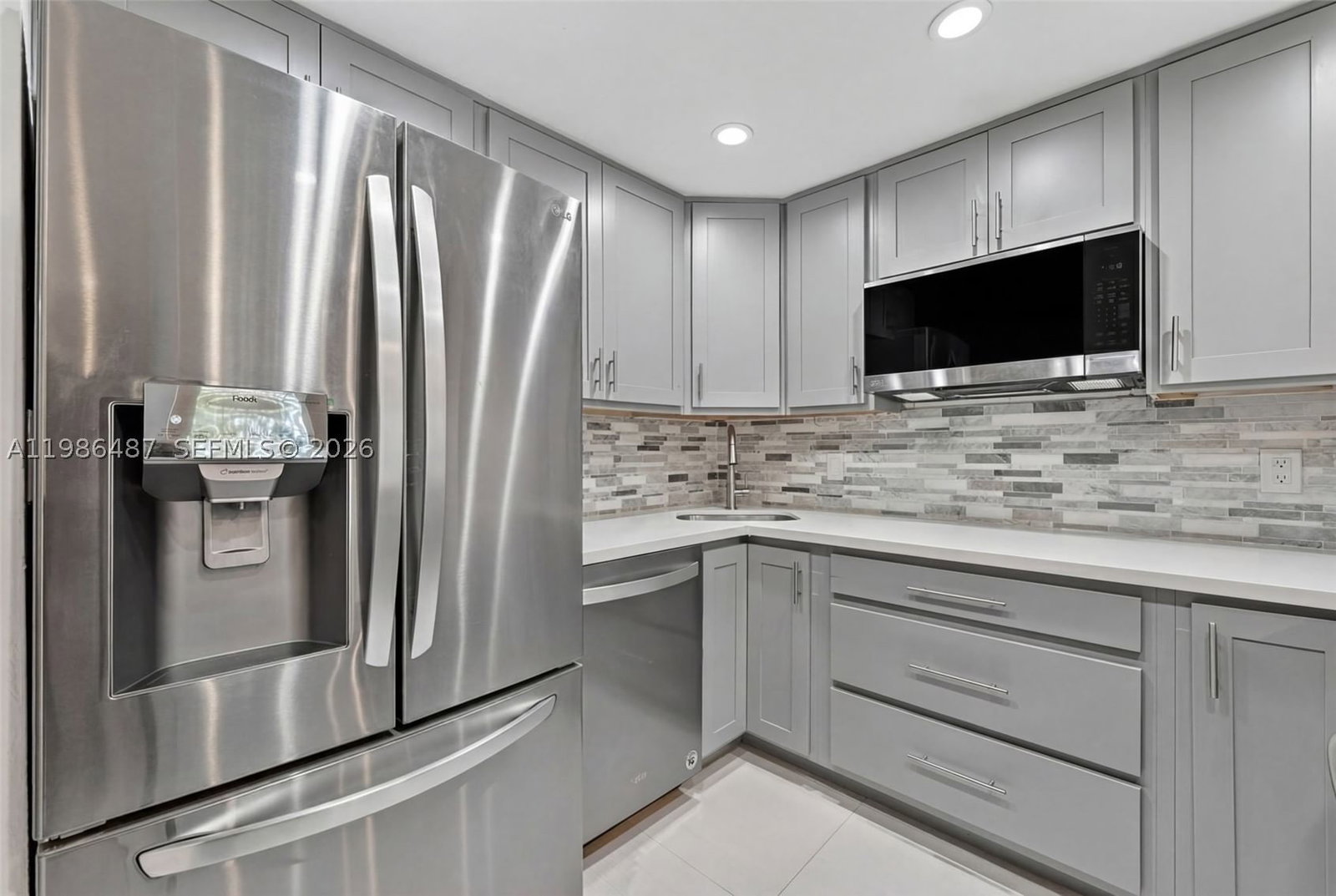 Real estate property located at 8616 103rd Ave, Miami-dade, Sunset Park Town Houses, Miami, FL