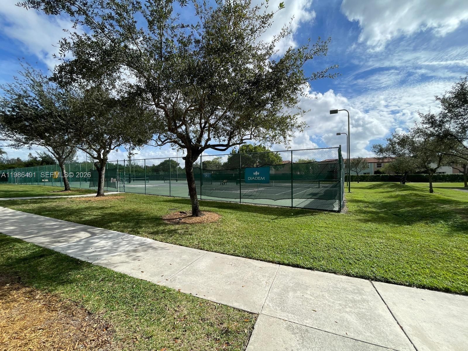 Real estate property located at 111 151st Ave, Broward, Towngate, Pembroke Pines, FL