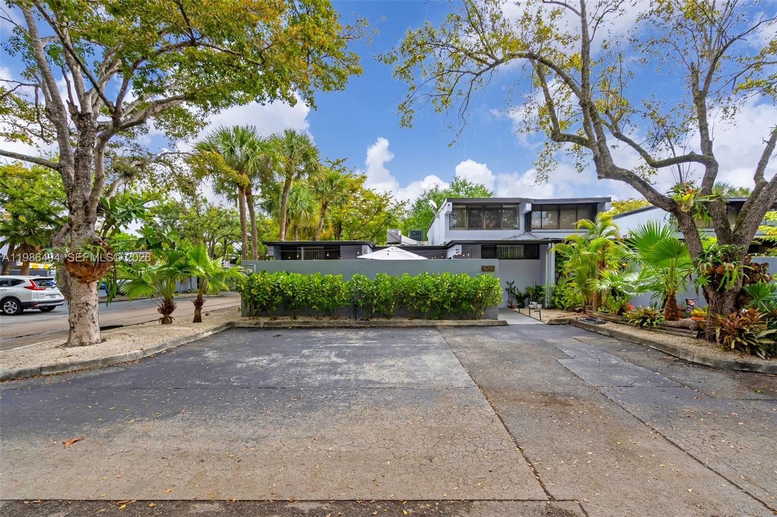 Real estate property located at 16341 Wood Walk, Miami-dade, Miami Lakes Windmill Gate, Miami Lakes, FL