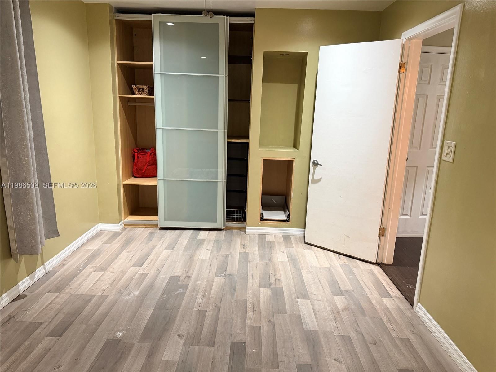 Real estate property located at 5015 Washington St, Broward, Hollywood Hills, Hollywood, FL