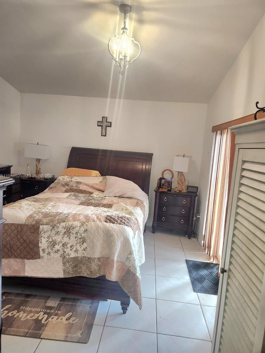 Real estate property located at 14330 179th Ln, Miami-dade, Aristotle Sub Phase Iv, Miami, FL