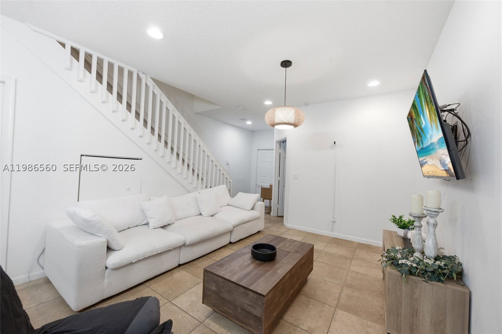 Real estate property located at 5918 Woodlands Blvd, Broward, St Moritz, Tamarac, FL