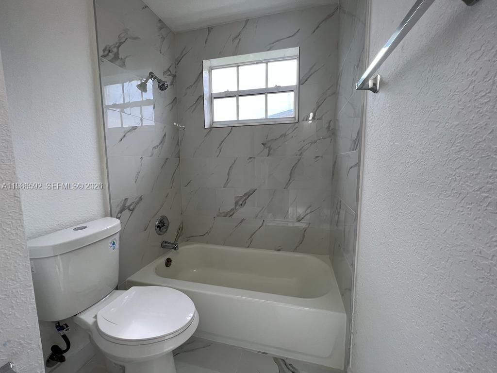 Real estate property located at 4930 13th St, Broward, Flair Sub No 2, Lauderhill, FL