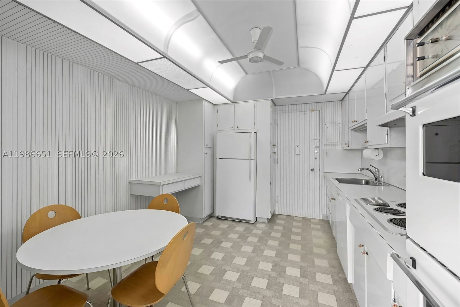 Real estate property located at 5055 Collins Ave #5M, Miami-dade, Crystal House Condo, Miami Beach, FL