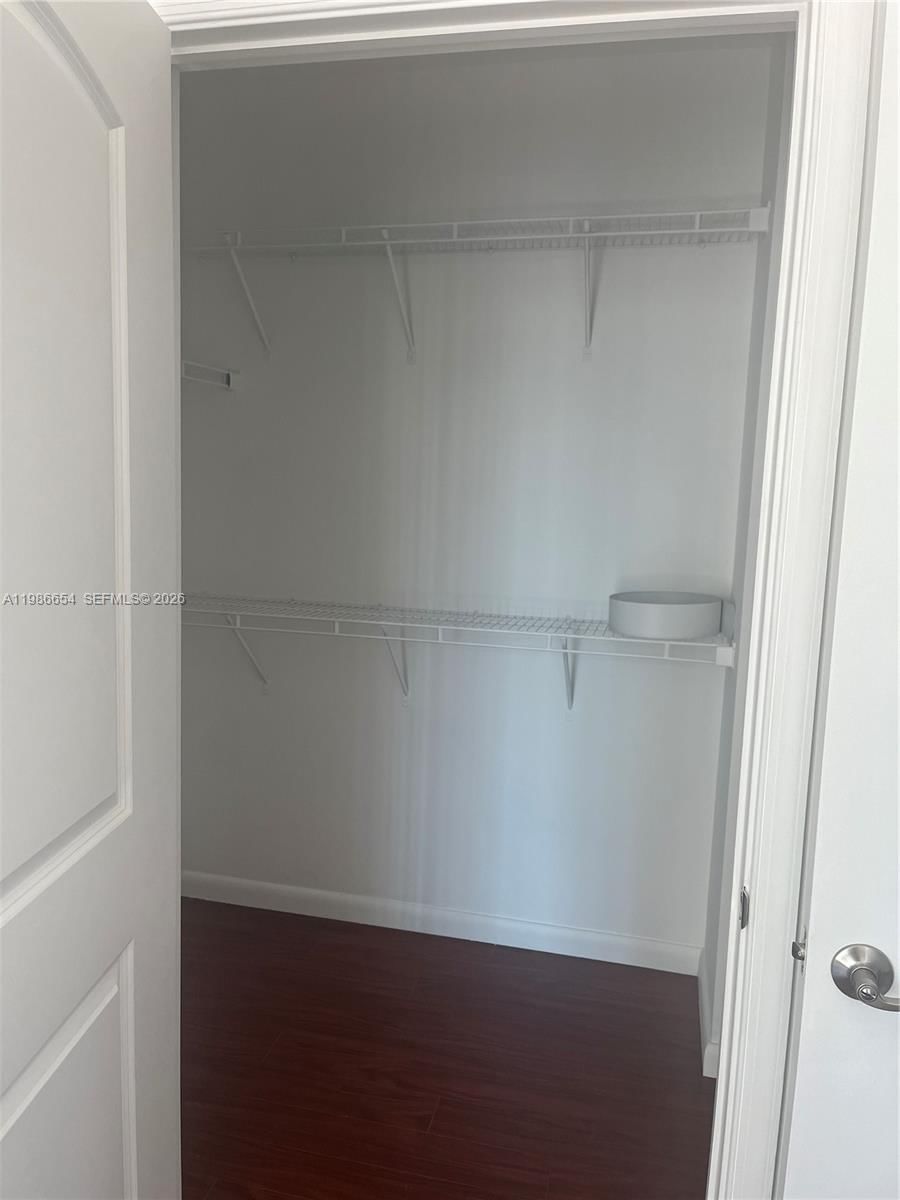 Real estate property located at 7350 89th St #1801S, Miami-dade, Toscano Condo, Miami, FL