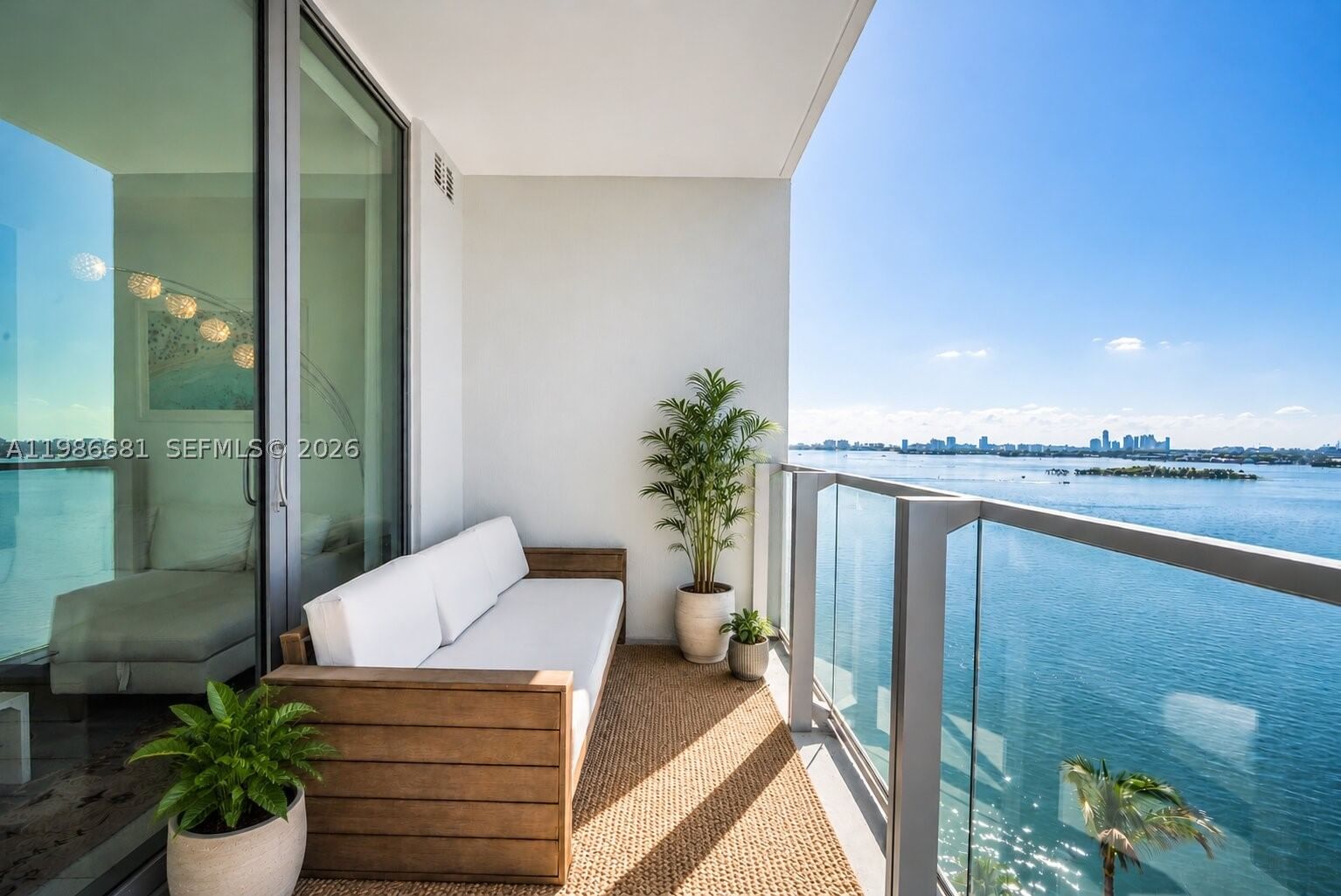 Real estate property located at 2900 7th Ave #1408, Miami-dade, Biscayne Beach Condo, Miami, FL