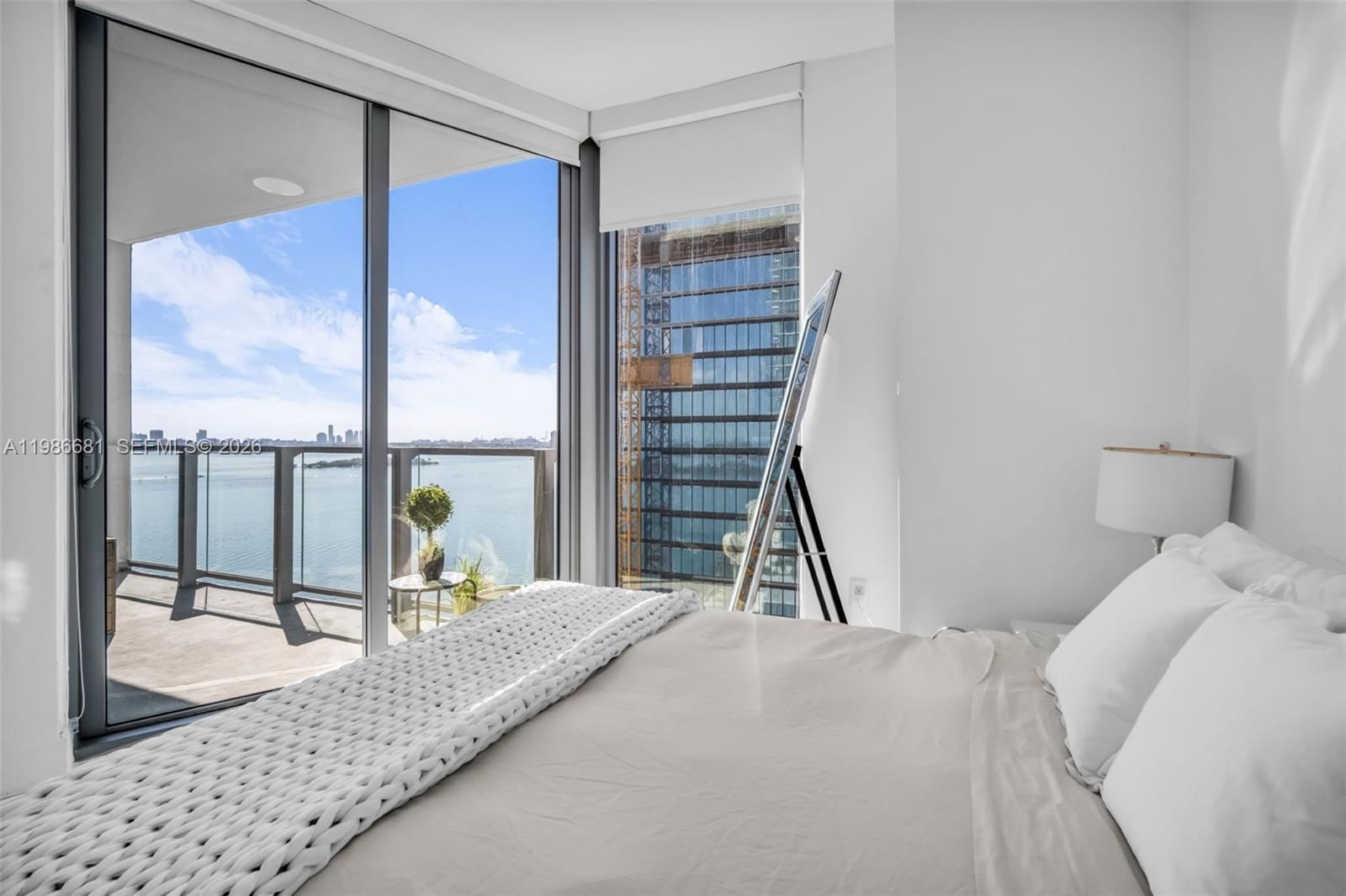 Real estate property located at 2900 7th Ave #1408, Miami-dade, Biscayne Beach Condo, Miami, FL