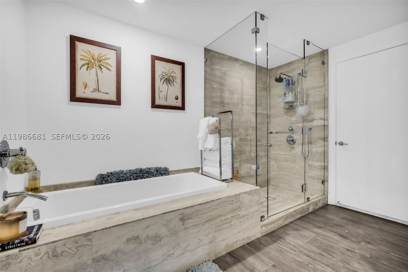 Real estate property located at 2900 7th Ave #1408, Miami-dade, Biscayne Beach Condo, Miami, FL