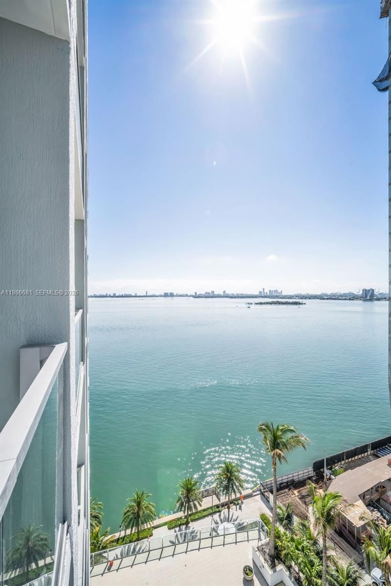 Real estate property located at 2900 7th Ave #1408, Miami-dade, Biscayne Beach Condo, Miami, FL