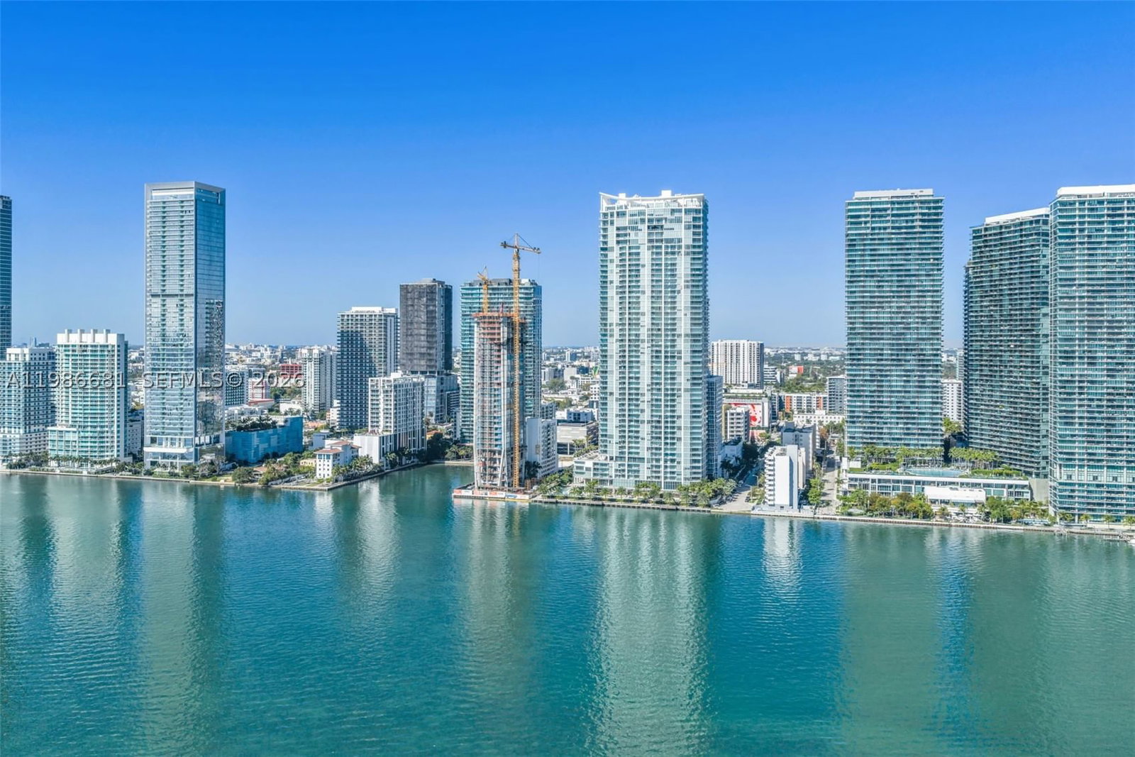 Real estate property located at 2900 7th Ave #1408, Miami-dade, Biscayne Beach Condo, Miami, FL