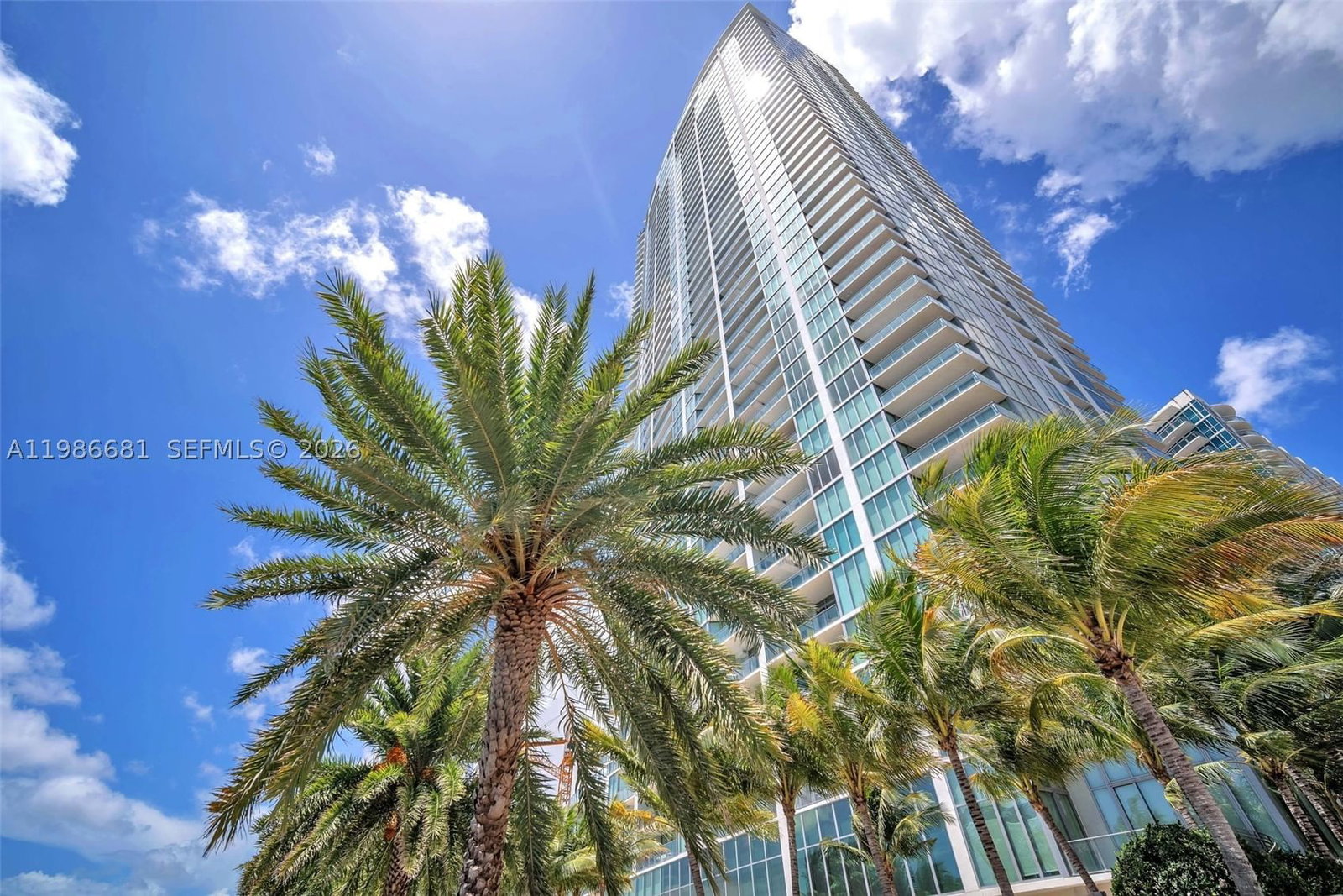 Real estate property located at 2900 7th Ave #1408, Miami-dade, Biscayne Beach Condo, Miami, FL