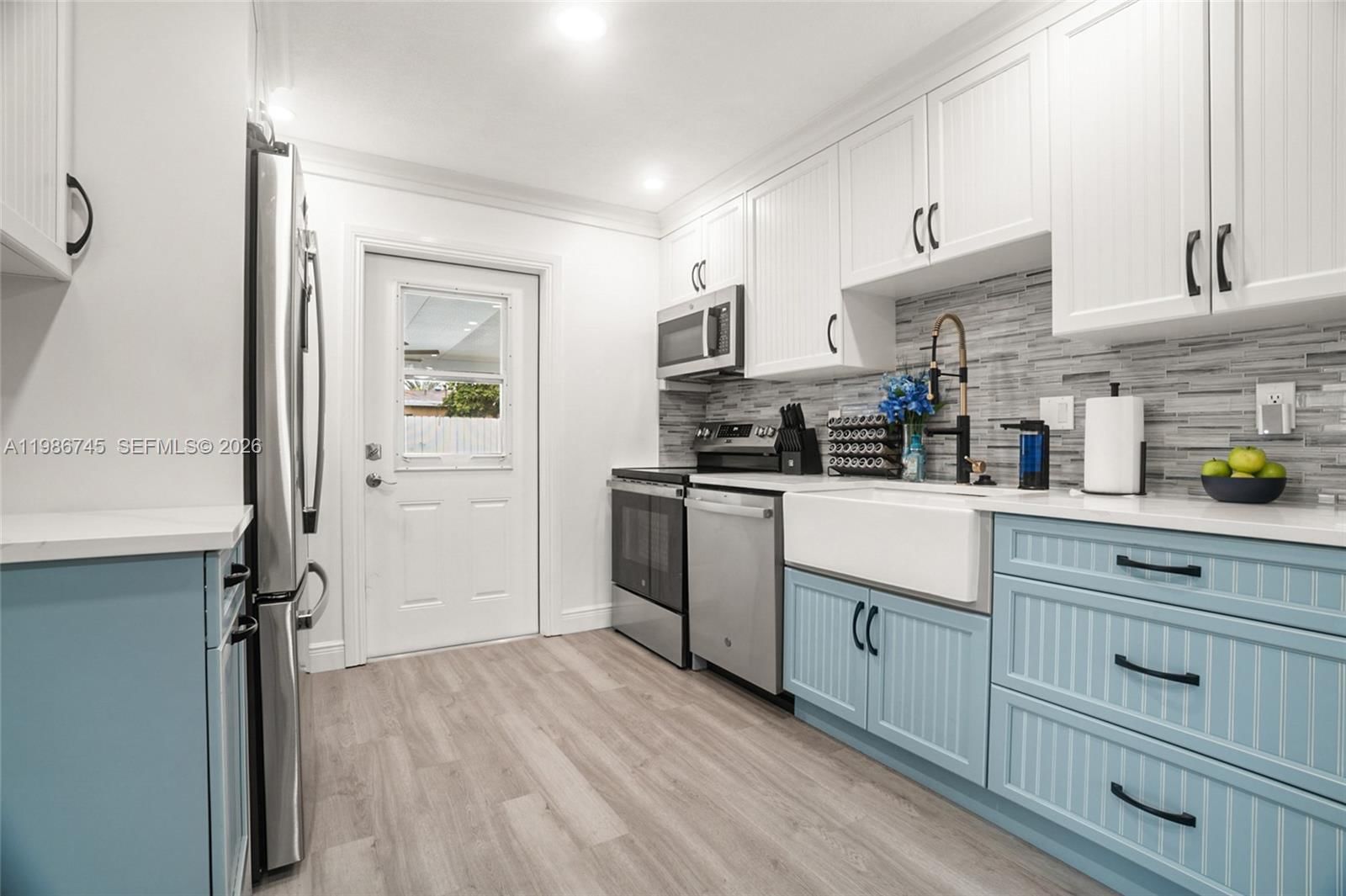 Real estate property located at 2810 11th Ter, Broward, Cresthaven No 5, Pompano Beach, FL
