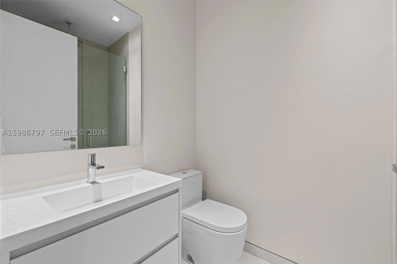 Real estate property located at 4534 Sheridan Ave, Miami-dade, Surprise Lake, Miami Beach, FL