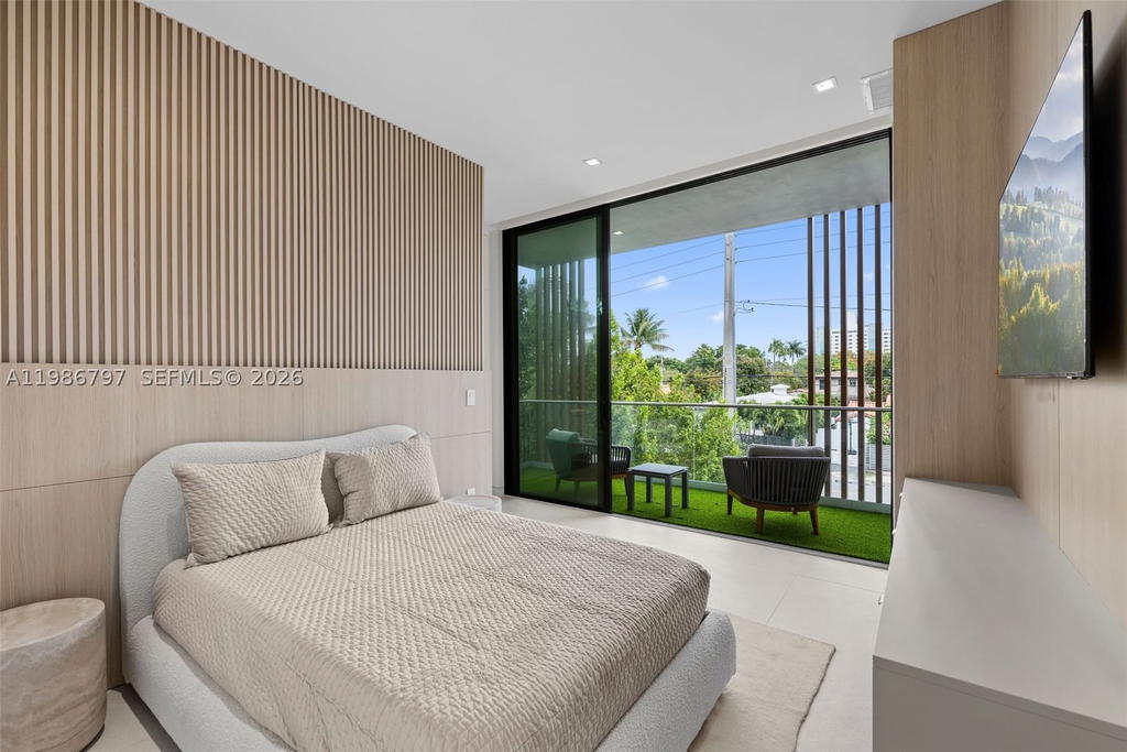 Real estate property located at 4534 Sheridan Ave, Miami-dade, Surprise Lake, Miami Beach, FL