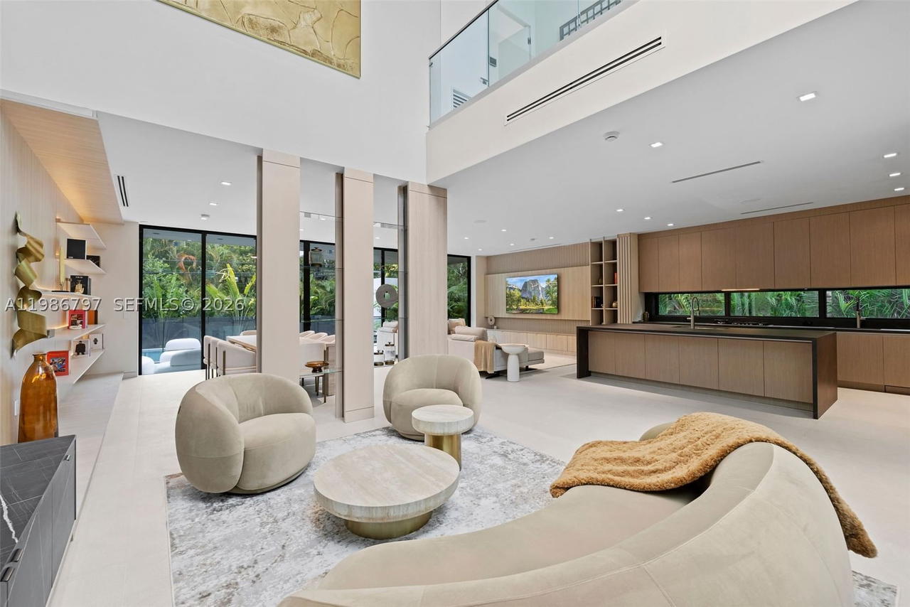 Real estate property located at 4534 Sheridan Ave, Miami-dade, Surprise Lake, Miami Beach, FL