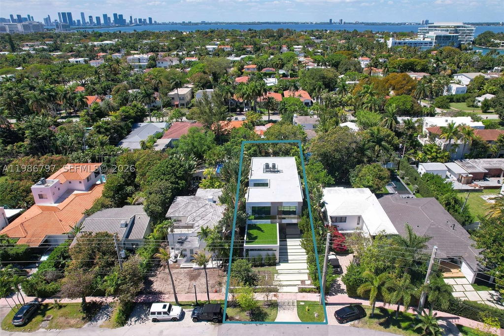 Real estate property located at 4534 Sheridan Ave, Miami-dade, Surprise Lake, Miami Beach, FL