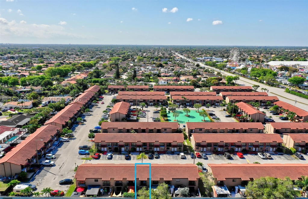 Real estate property located at 1809 107th Ave #2705, Miami-dade, Villas University Square, Miami, FL
