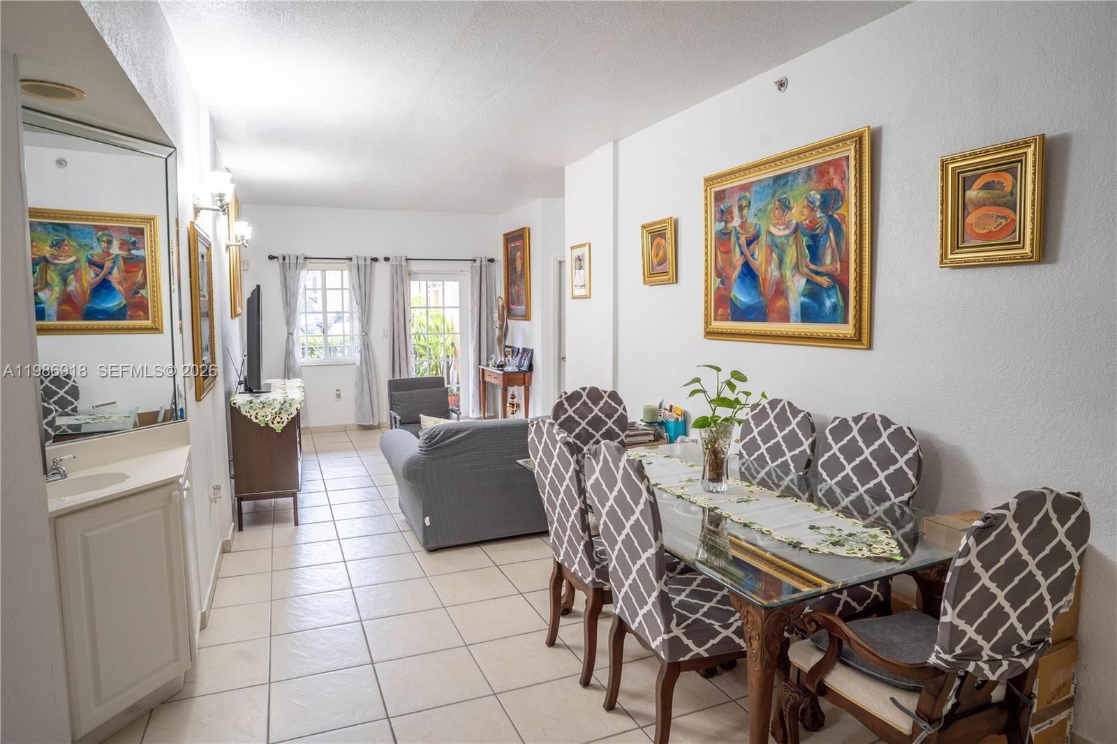 Real estate property located at 17425 75th Pl #101, Miami-dade, Poinciana Lakes Villas Co, Hialeah, FL