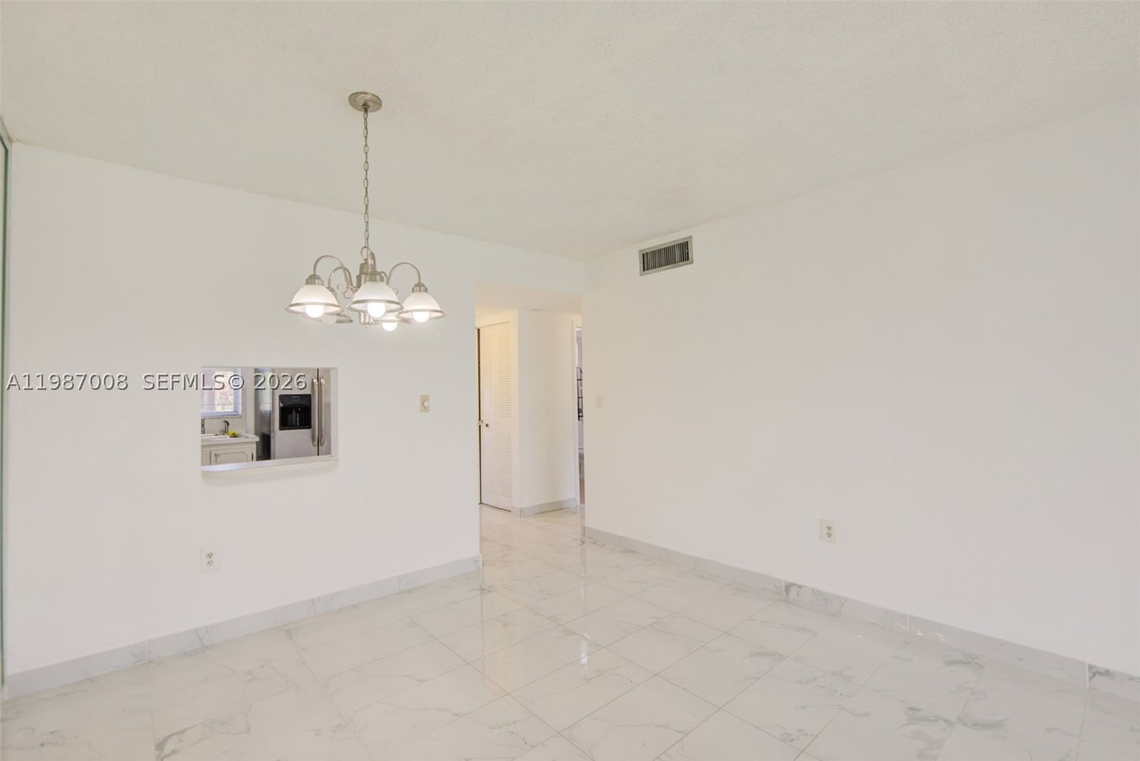 Real estate property located at 8951 Sunrise Lakes Blvd #105, Broward, Sunrise Lakes 87 Condo, Sunrise, FL