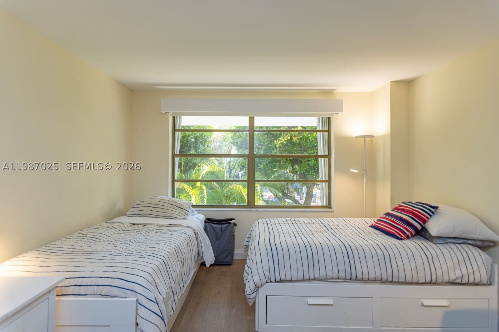 Real estate property located at 155 Ocean Lane Dr #201, Miami-dade, Commodore Club West Condo, Key Biscayne, FL