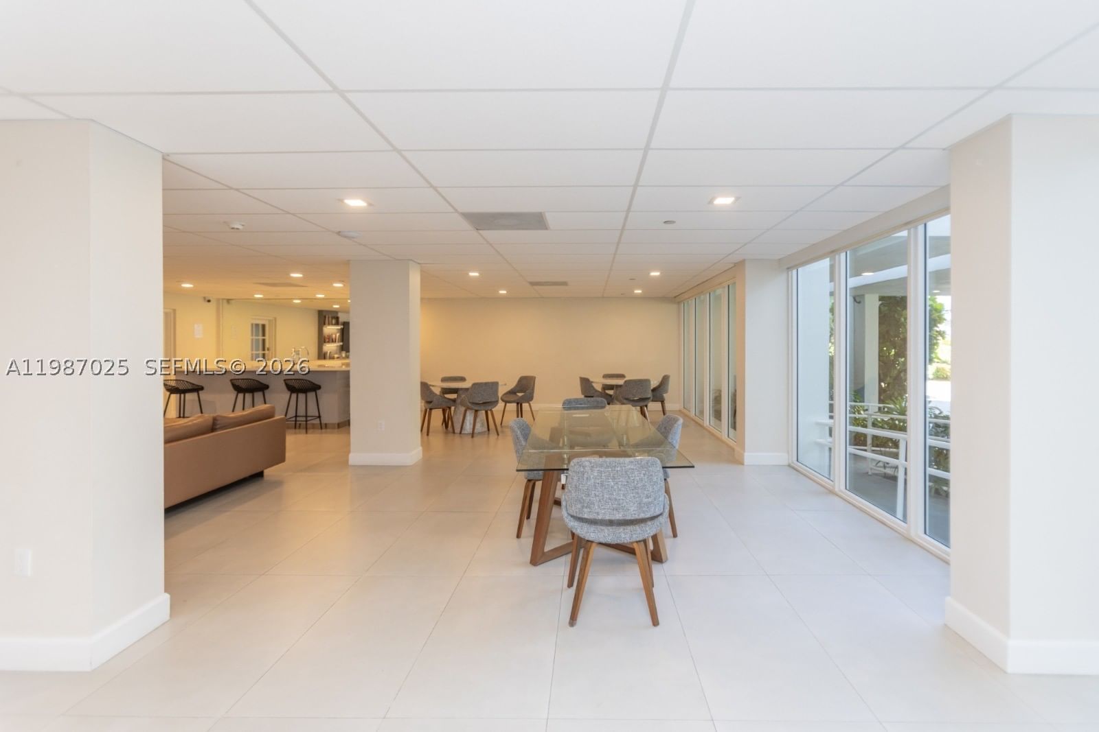 Real estate property located at 155 Ocean Lane Dr #201, Miami-dade, Commodore Club West Condo, Key Biscayne, FL
