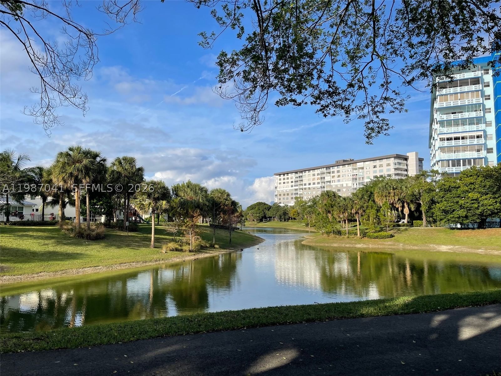 Real estate property located at 4330 Hillcrest Dr #619, Broward, Hillcrest East No 23 Cond, Hollywood, FL
